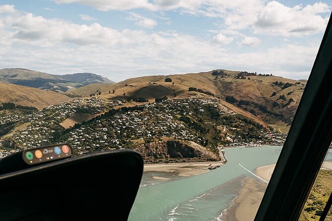 Christchurch City Scenic flight - The flight begins at Christchurch Airport