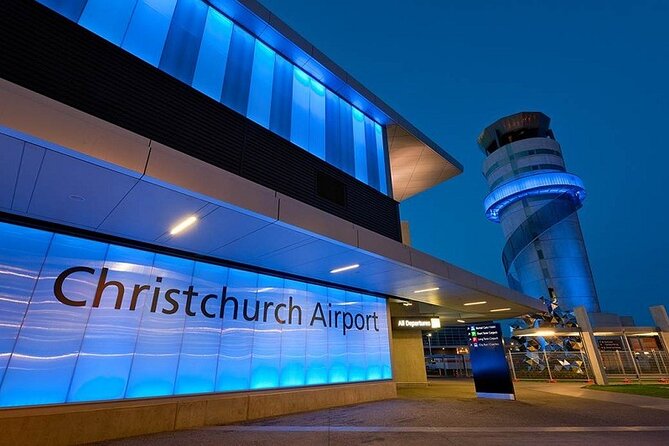 Christchurch Domestic Airport to City Hotels - Max 4 Pax & 2 Bags - Who should book this Christchurch transfer