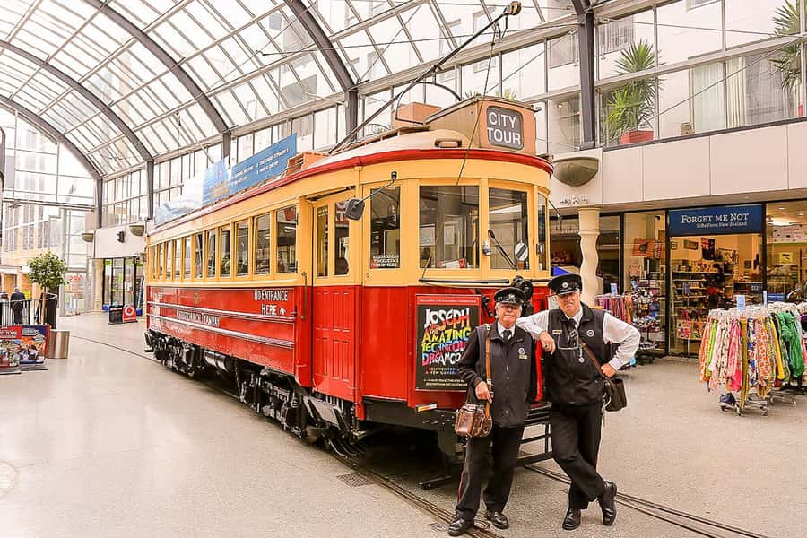 Christchurch Gondola and Tram City Tour Combo - Who will get the most from this combo