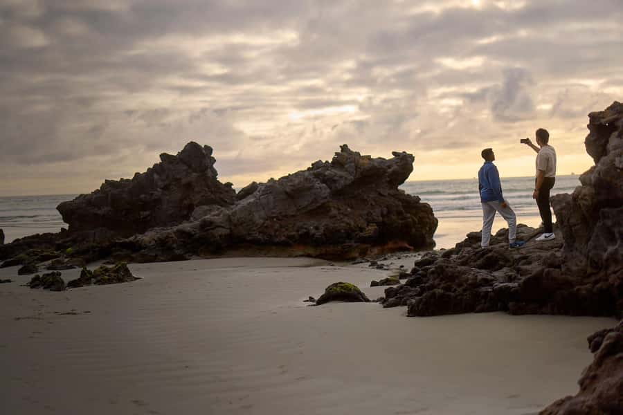 Christchurch: Guided Crater Rim Walk with Picnic - What the $138 price includes