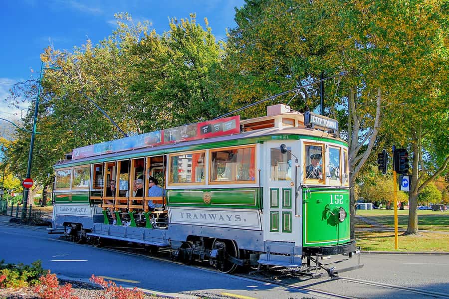 Christchurch: Hop-On Hop-Off Tour by Vintage Tram - What the earthquake commentary adds