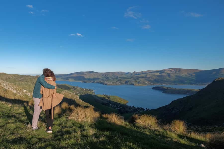 Christchurch: Packhorse Hut Guided Walk and Scenic Drive - Walking from Gebbies Pass to Packhorse Hut