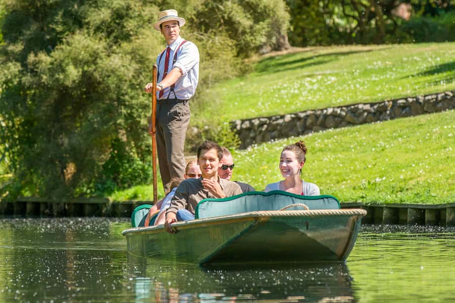 Christchurch Tram City Tour & Punting Combo - Who will enjoy this most