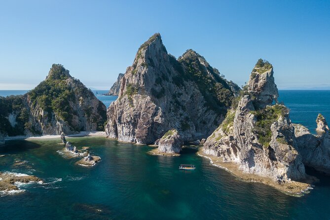 Coromandel Adventure and Wildlife Boat Tour to Aldermen Islands - The first 20 minutes, leaving the Coromandel coast