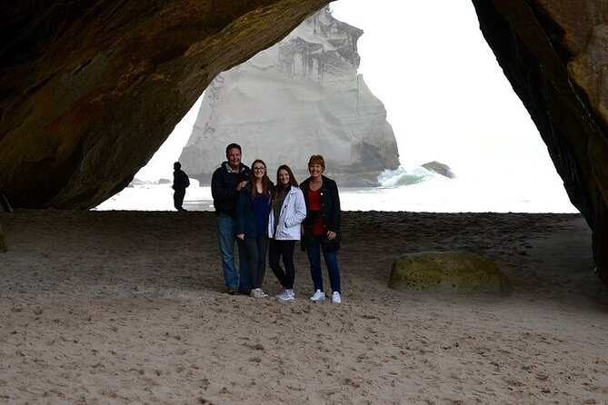 Coromandel Day Tour From Auckland - What the $284.84 price includes