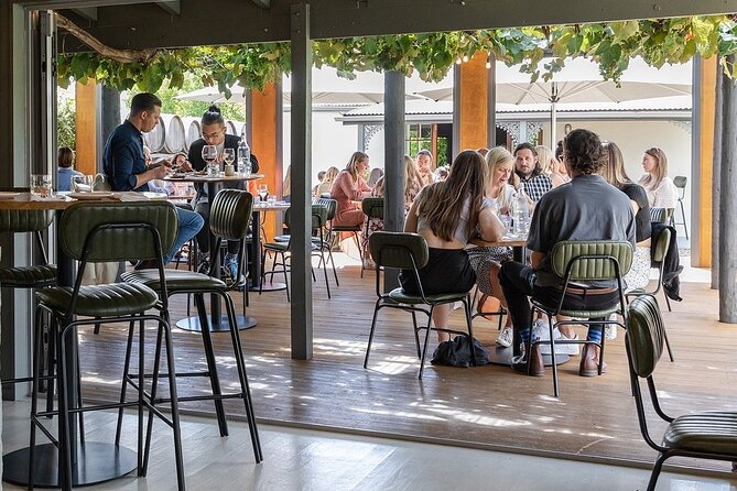 CRUISE SHIP DAY LYTTELTON Hop On Hop Off Wine Tours to Waipara - What the $80.36 price really covers