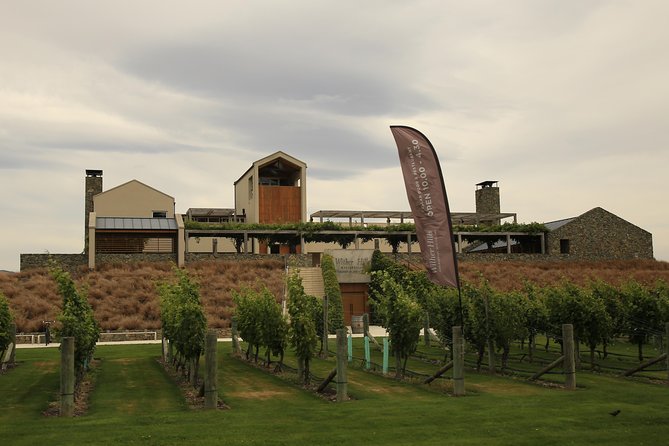 CRUISE SHIP DAY Marlborough Hop On Hop Off Wine Tours - Omaka’s cars, aircraft, and local heritage