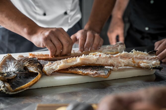 Cultural Experience & Seasonal Māori Cuisine at Te Pā Tū - Practical booking advice before you go