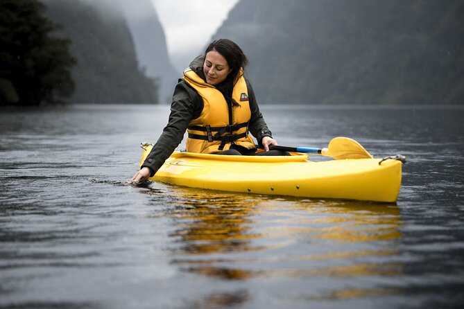 Doubtful Sound Overnight Cruise - Over Wilmot Pass through Fiordland rainforest