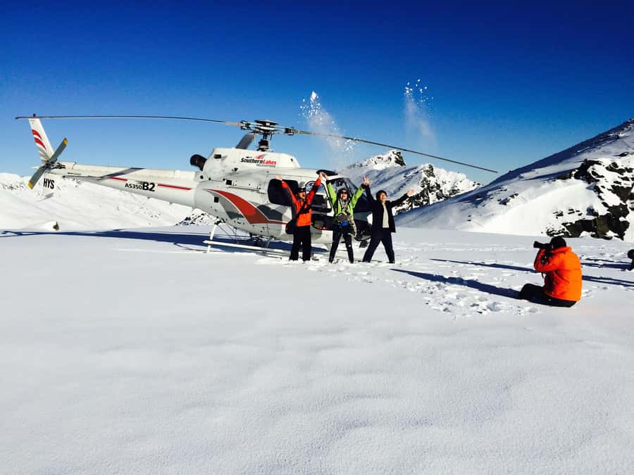 Doubtful Sound: Scenic Flight with 2 Landings - The first alpine landing and Mount Kidd