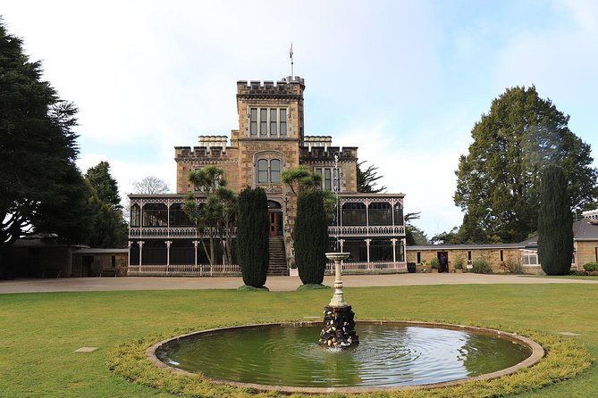 Dunedin City, Wildlife and Larnach Castle - The peninsula is about scenery first, animals second
