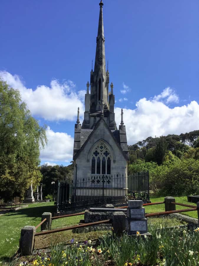 Dunedin: Small Group City Highlights Tour - First Church and the city’s Scottish roots