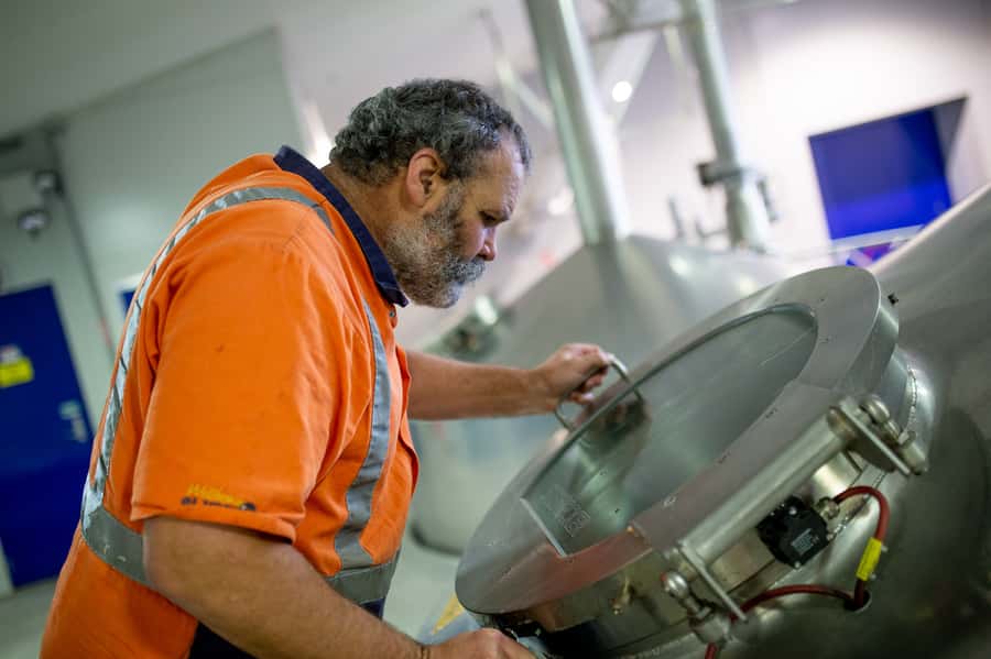 Dunedin: Speight's Brewery Guided Tour with Tasting - Seeing the old Brew Floor and modern equipment