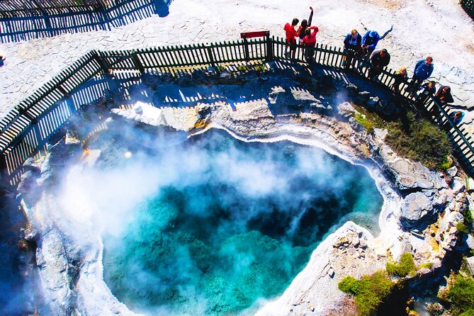 Ex Auckland: Rotorua Māori Village with Haka and Hot Springs - Two hours at Polynesian Spa’s Deluxe Lake Spa
