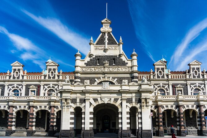 Explore Dunedin: Self-Guided Audio Tour Adventure - The Octagon sets the city’s tone