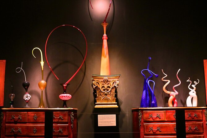 Explore gardens & galleries filled with incredible art, Matakana - Allow time for coffee, food, or vineyard wine
