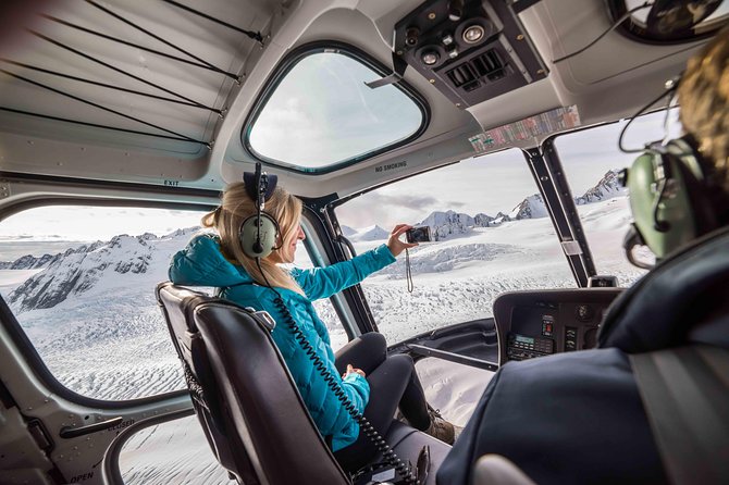 Fox Glacier Mountain Scenic Spectacular 40-Min Helicopter Flight - What the six-passenger helicopter means for your view