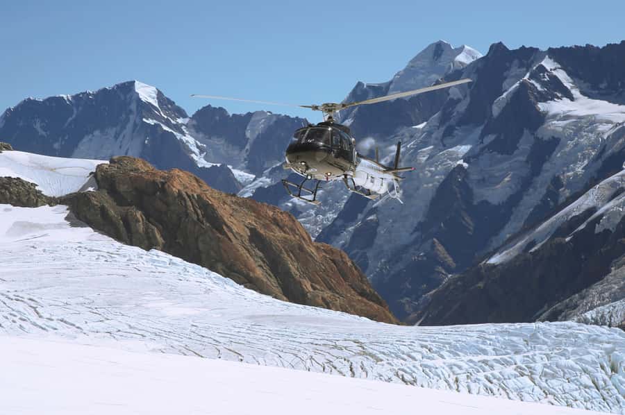 Franz Josef: 30-min Flight Franz Josef & Tasman Glaciers - Why the Tasman landing matters