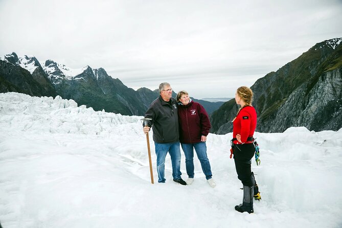 Franz Josef Scenic Helicopter Flight with Glacier Landing - A guided visit that suits most fitness levels