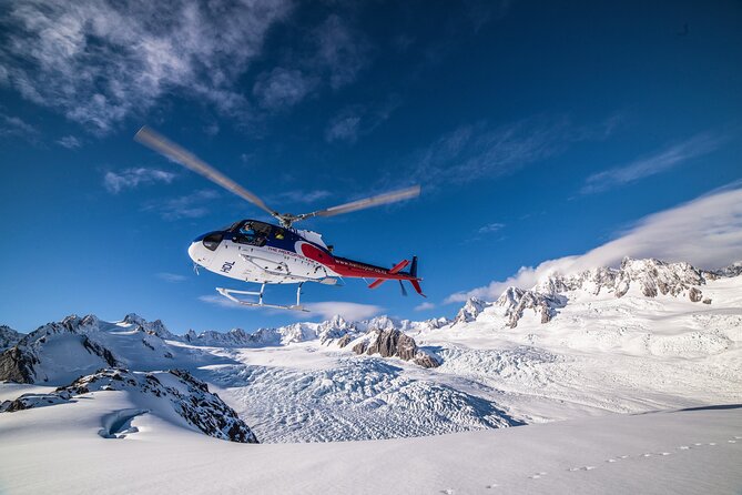 Franz Josef: Twin Glacier Helicopter Flight with Snow Landing - The flight over Franz Josef Glacier