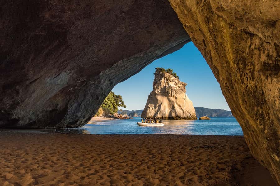 From Auckland: Cathedral Cove & Hot Water Beach Tour - Hahei lunch, with the bill left to you