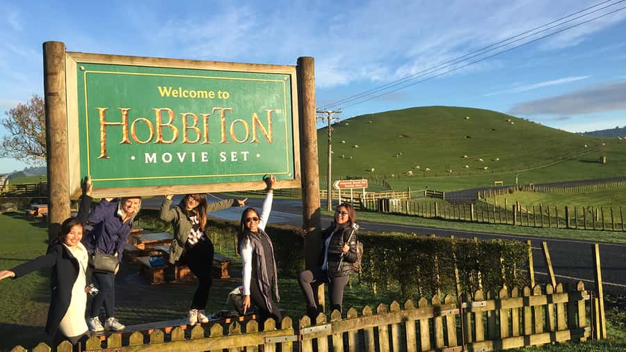 From Auckland: Hobbiton Movie Set Full-Day Trip - Is $161 a fair price?