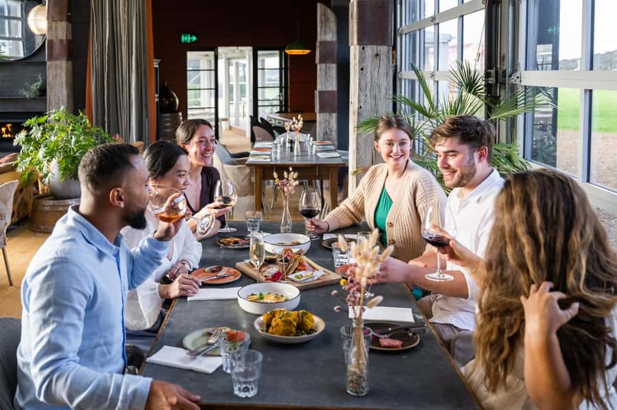 From Auckland: Taste Of Waiheke Island Day Tour - Key points to know before booking