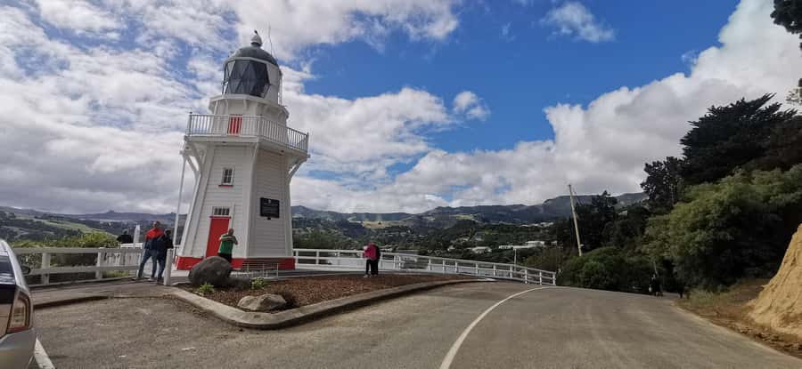 From Christchurch: Akaroa Day Tour with Optional Cruise - Little River gives you a short pause