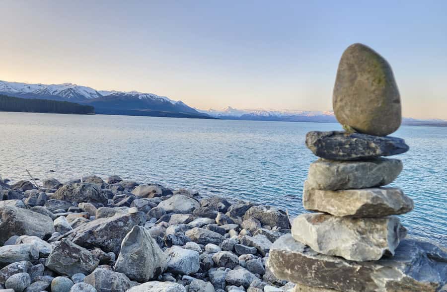 From Christchurch: Mt Cook Day Tour & Lake Tekapo - The long road from Christchurch to the Southern Alps