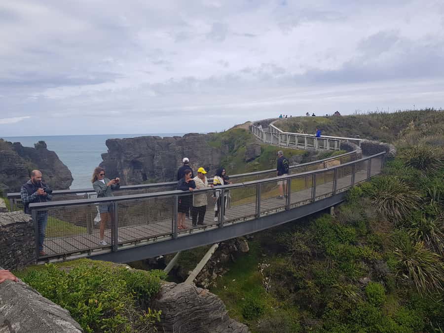 From Greymouth: Punakaiki Blowholes & Pancake Rocks Tour - Why the drive from Greymouth matters