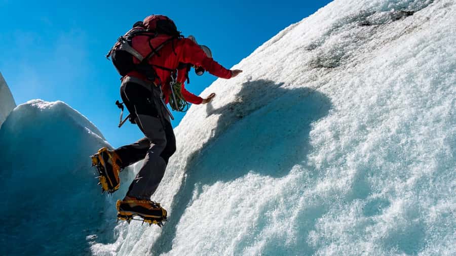 From Queenstown: Franz Josef Glacier Hike & Scenic Flight - What to wear and what you can carry