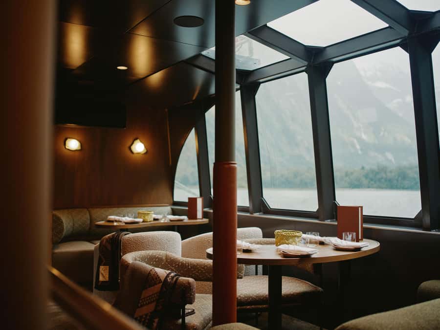 From Queenstown: Milford Sound Business Class with Cruise - Scenic stops along Milford Sound Road