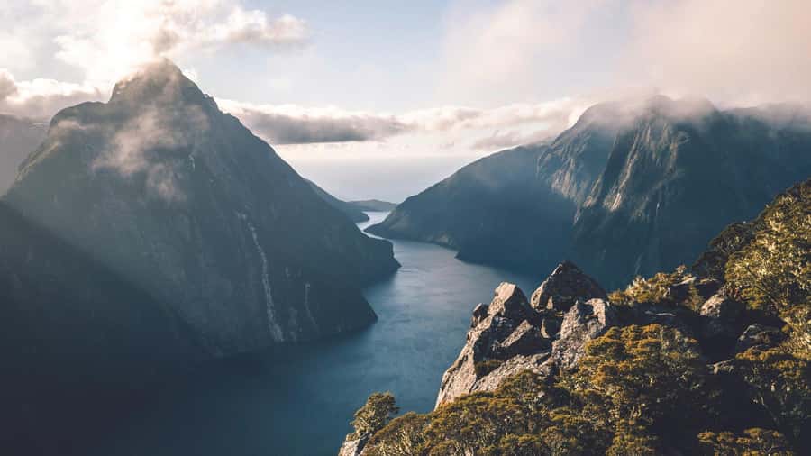 From Queenstown: Milford Sound Business Class with Cruise - Choosing your return: road, plane, or helicopter