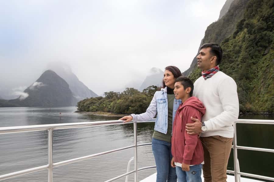 From Queenstown: Milford Sound Cruise & Scenic Coach Tour - Who should choose this Milford Sound day trip