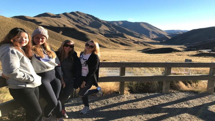 From Queenstown: Mt Cook & Tasman Glacier Viewpoint Day Tour - Lake Pukaki gives you the classic Mount Cook view