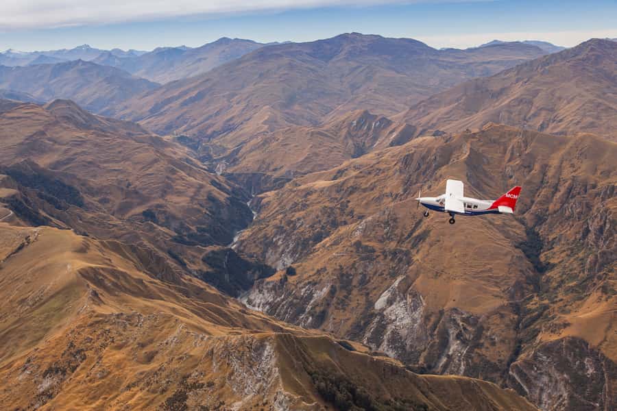 From Queenstown: Scenic Flight to Milford Sound - From Queenstown pickup to the runway