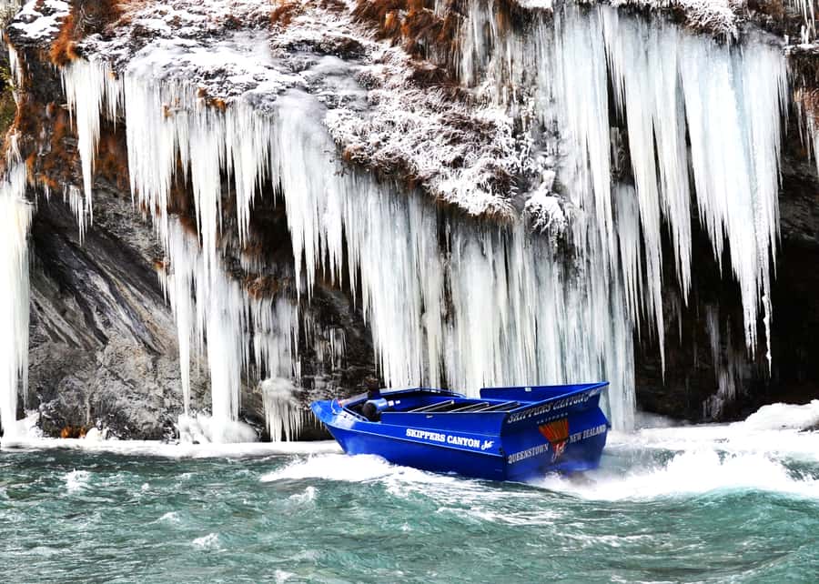 From Queenstown: Skippers Canyon Jet Boat Ride - Meeting in central Queenstown