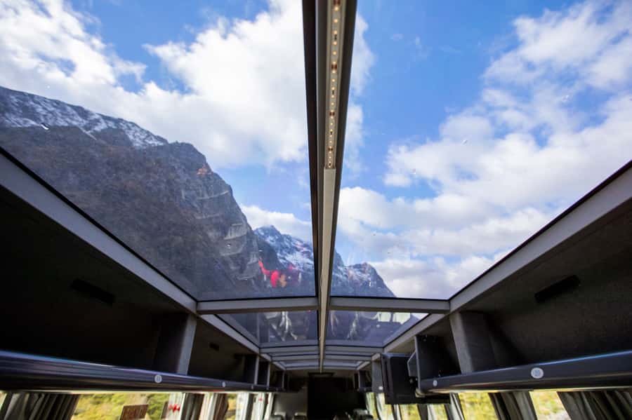 From Te Anau: Milford Sound Cruise & Scenic Coach Tour - Why the drive from Te Anau matters