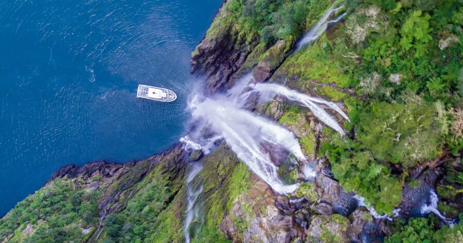 From Te Anau: Milford Sound Small-Group Tour Including Lunch - The Homer Tunnel and Pop’s View