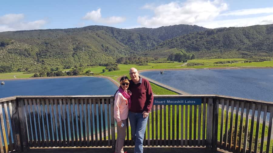 From Wellington: Martinborough Winery Tour - Three winery visits, with room for variety