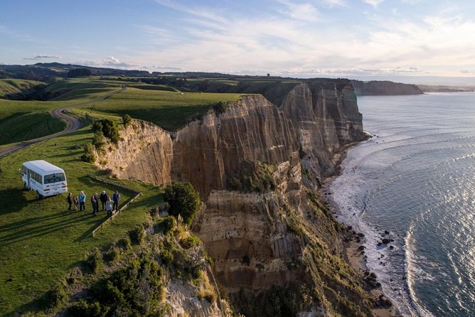 Gannet Safaris Overland tour to Cape Kidnappers Gannet Colony - Cliff stops and the Hawke’s Bay views