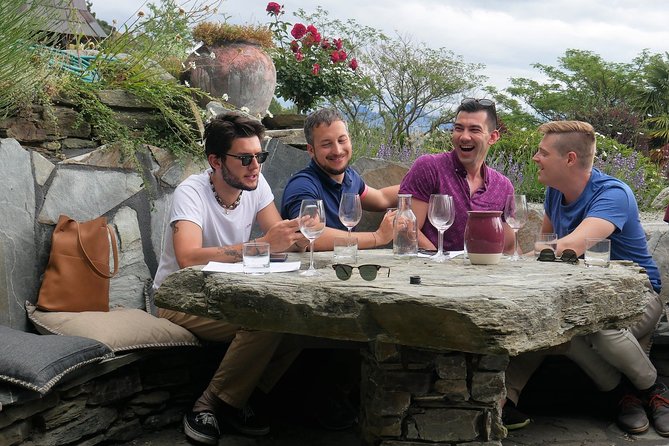Gibbston Half-Day Private Wine Tour with Hotel Pickup - Mountain ranges, river gorges, and professional photos