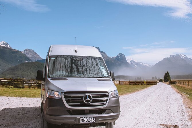 Glenorchy & Paradise Half-Day Scenic Tour from Queenstown - What the guides add to the trip