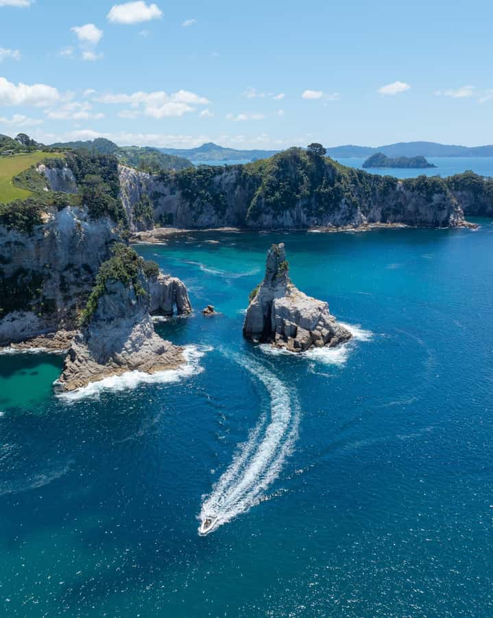Hahei Explorer Cathedral Cove Boat Tour - What the small group size changes