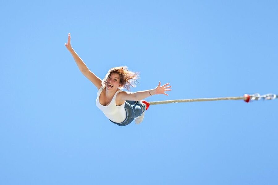 Hanmer Springs: 35-Meter Bungy Jump off Waiau Bridge - The Waiau Ferry Bridge sets the scene
