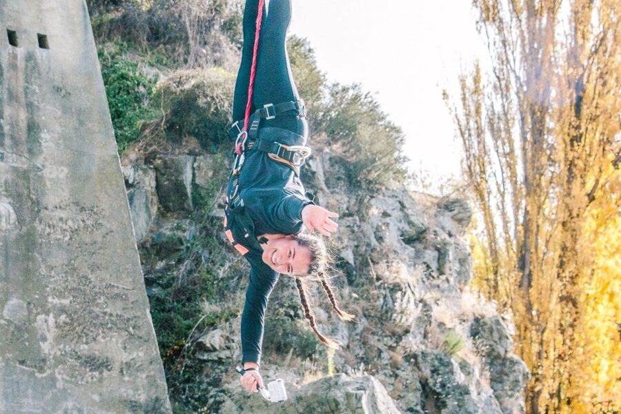 Hanmer Springs: 35-Meter Bungy Jump off Waiau Bridge - Taking the 35-meter leap