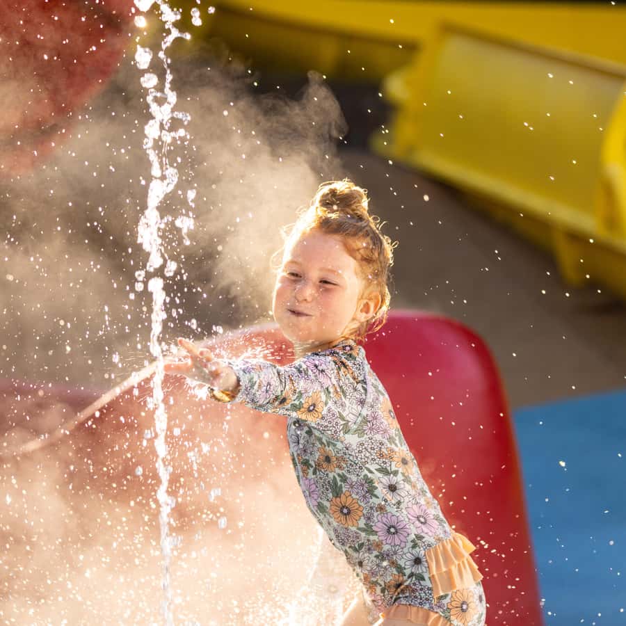 Hanmer Springs: Thermal Pools Single or Return Entry Ticket - Garden picnic areas and the Tea Kiosk Cafe & Grill