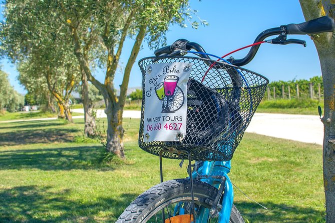 Hawkes Bay Wineries Self-Guided Bike Tour - What roadside support adds