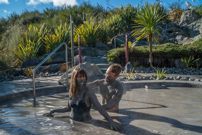Hell's Gate Mud Bath & Spas - The sulfur spas and the best way to finish