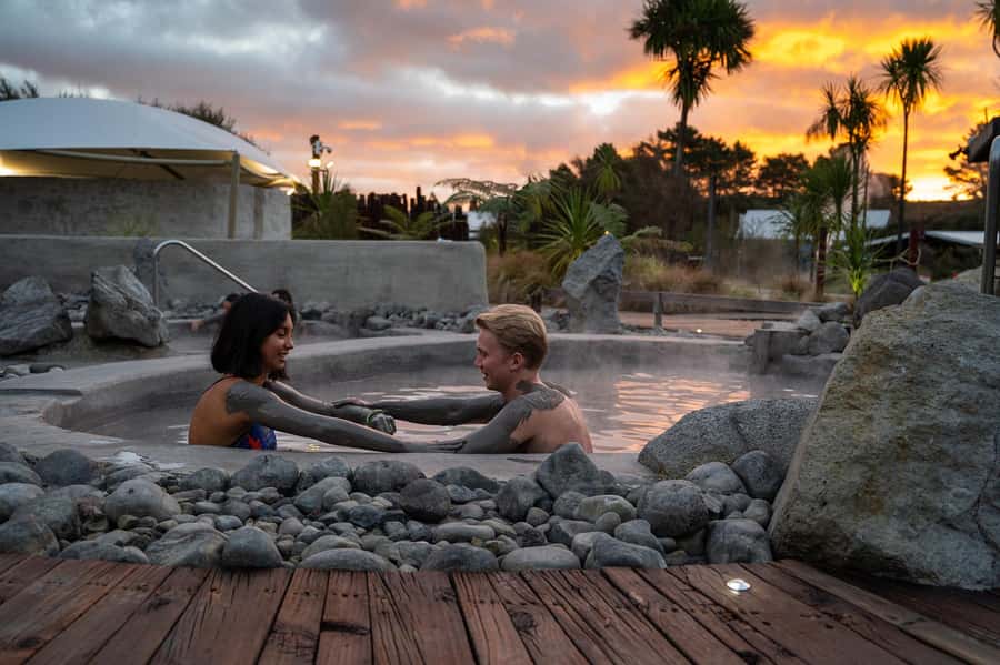 HELL'S GATE Mud Spa, Rotorua - Group Day Tour Ex Auckland - Why Hell’s Gate Makes a Strong Rotorua Day Trip